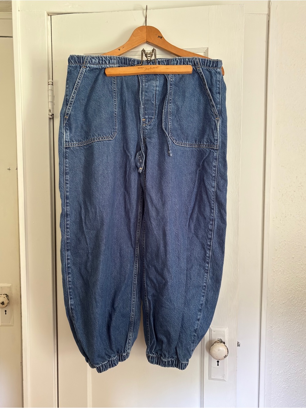 GAP High Rise UltraSoft Easy Barrel Jeans